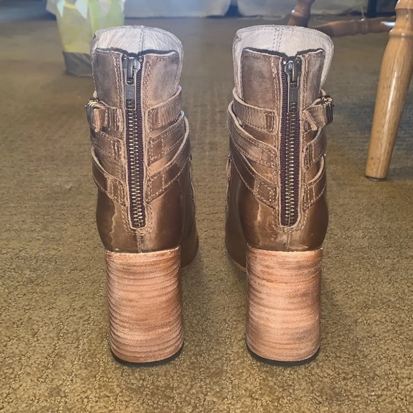 Freebird by Steven. Eagle. Size 8. NWOT. - Picture 3 of 7